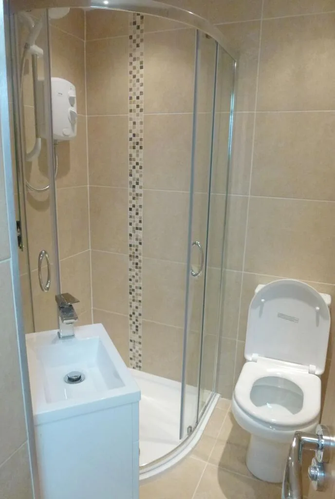 9 bedroom house for rent
