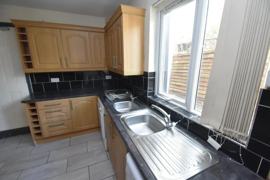7 bedroom house for rent