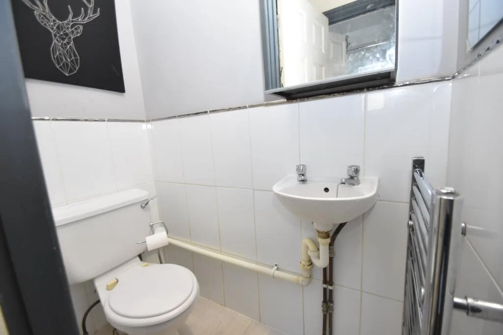 7 bedroom house for rent