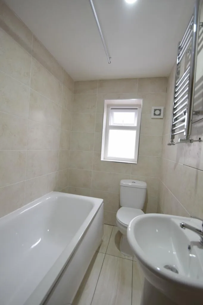 8 bedroom house for rent