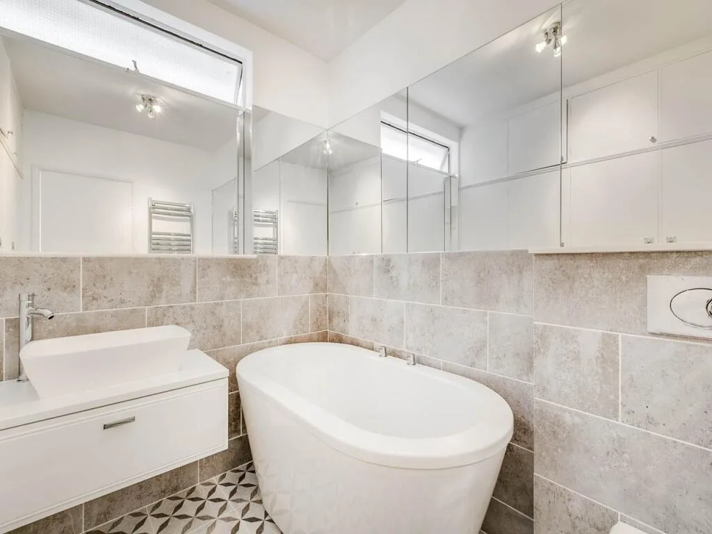 2 bedroom flat for rent