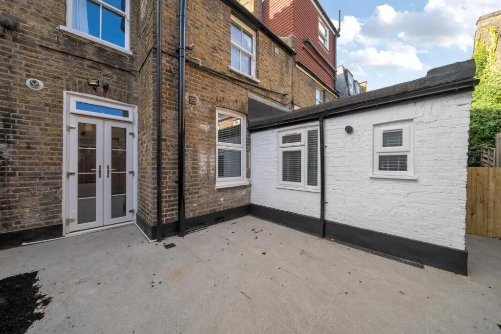 1 bedroom flat for rent