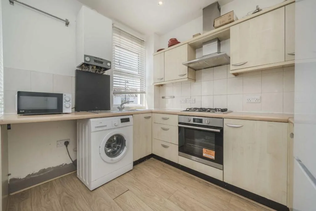 3 bedroom flat for rent