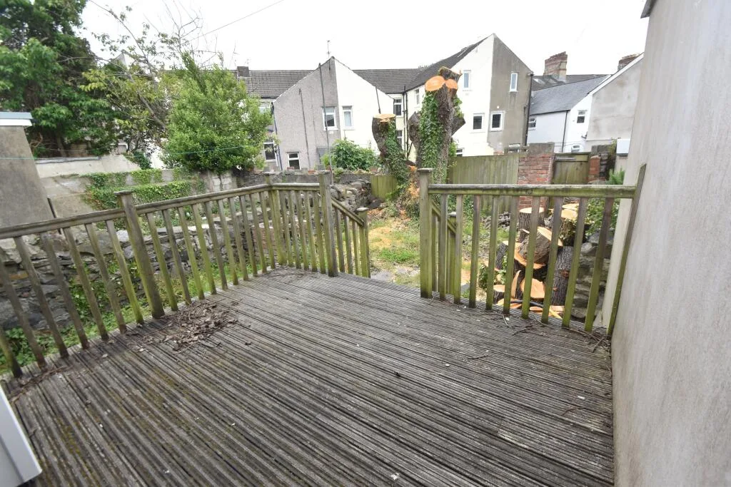 5 bedroom house for rent