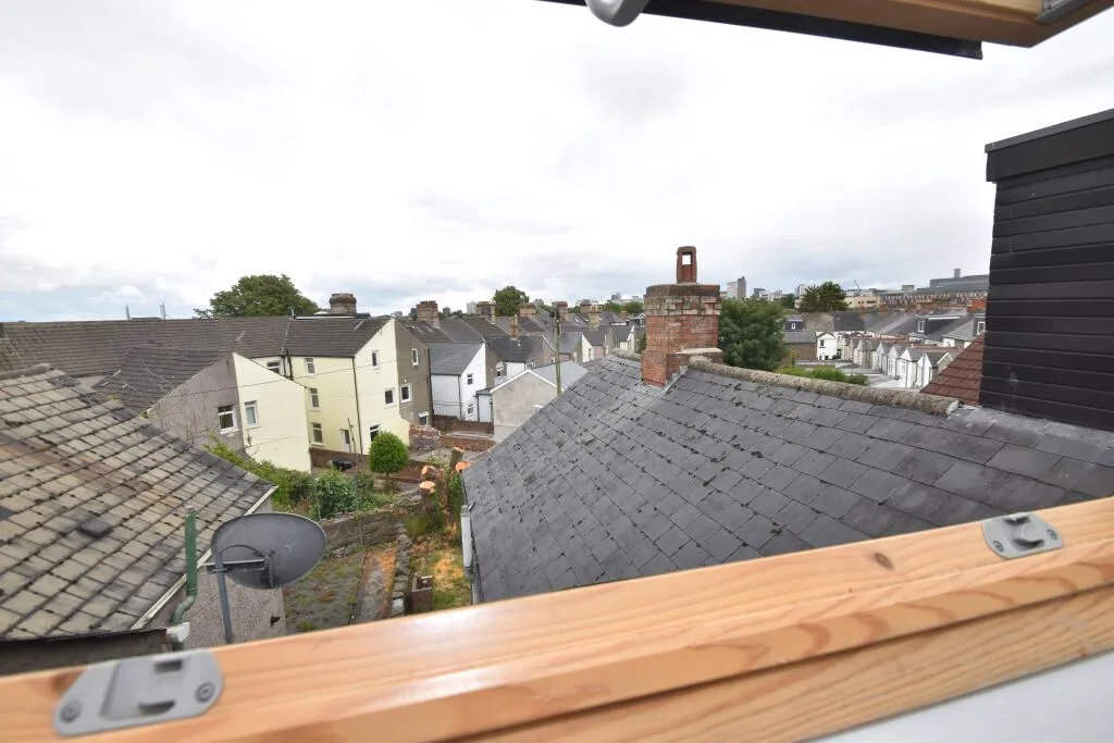 5 bedroom house for rent