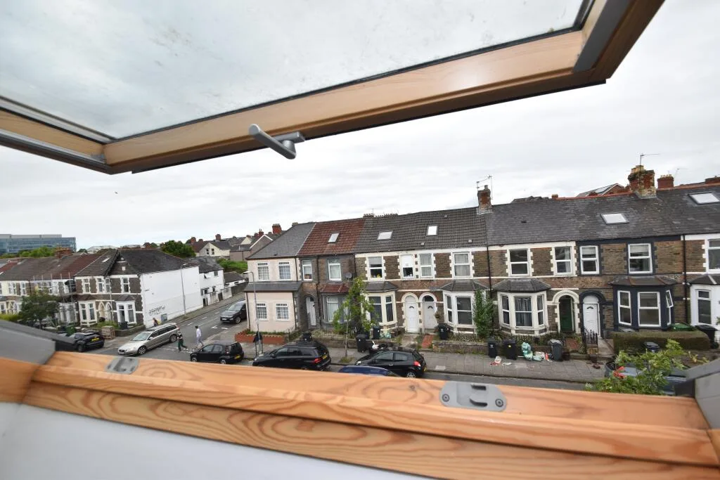 5 bedroom house for rent