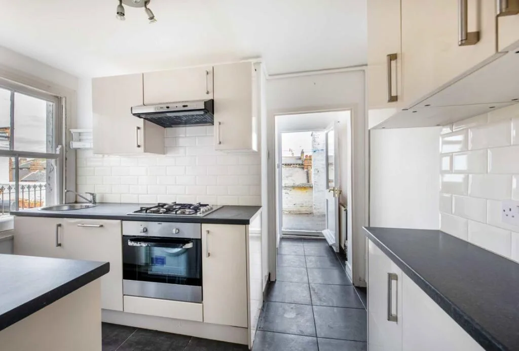 1 bedroom flat for rent