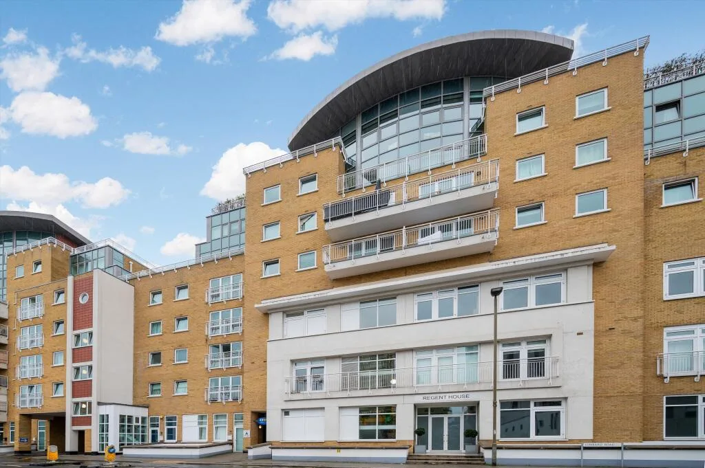 3 bedroom flat for rent