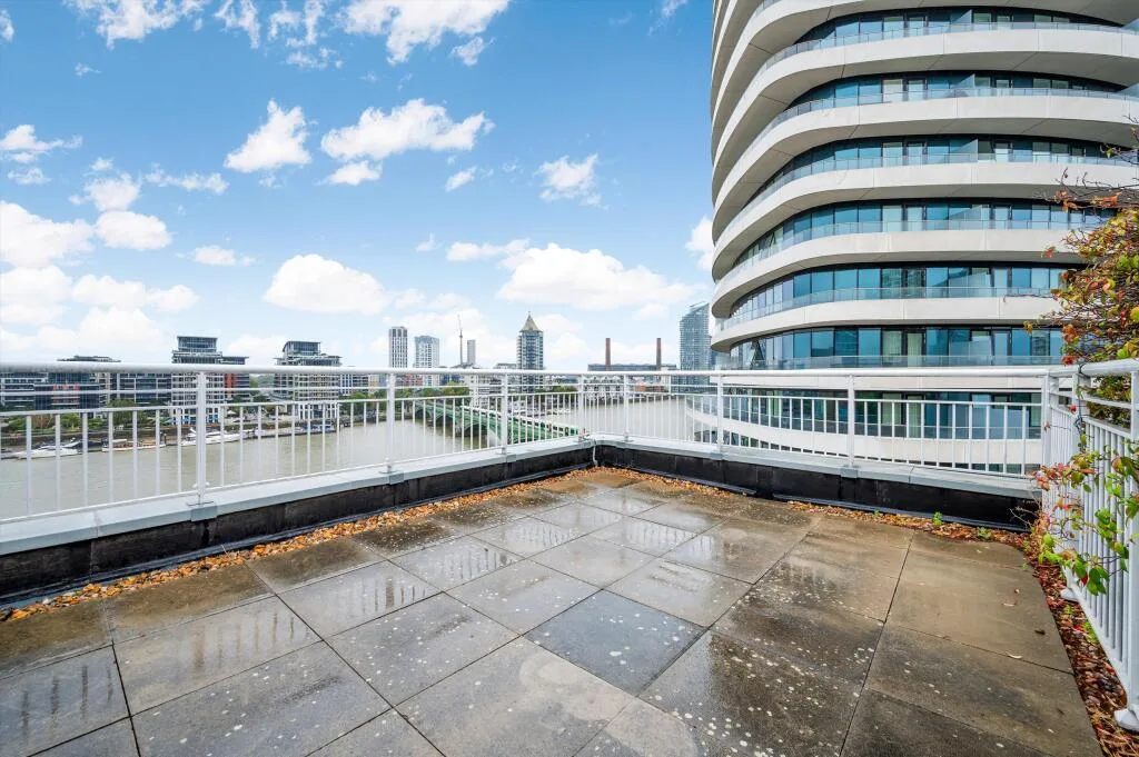 3 bedroom flat for rent