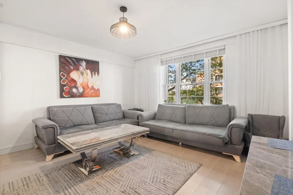 2 bedroom flat for rent