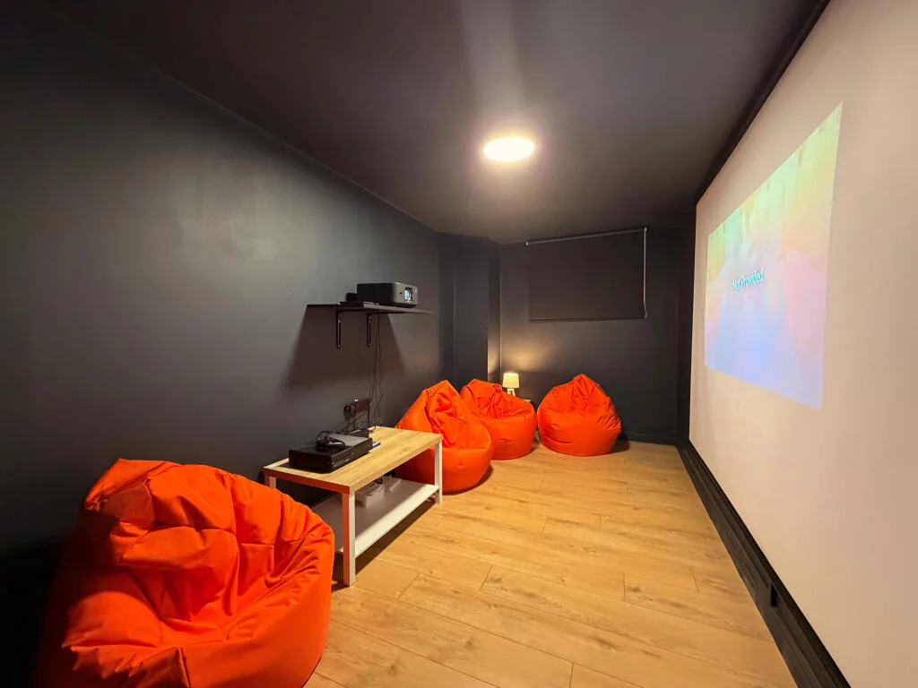 5 bedroom apartment for rent