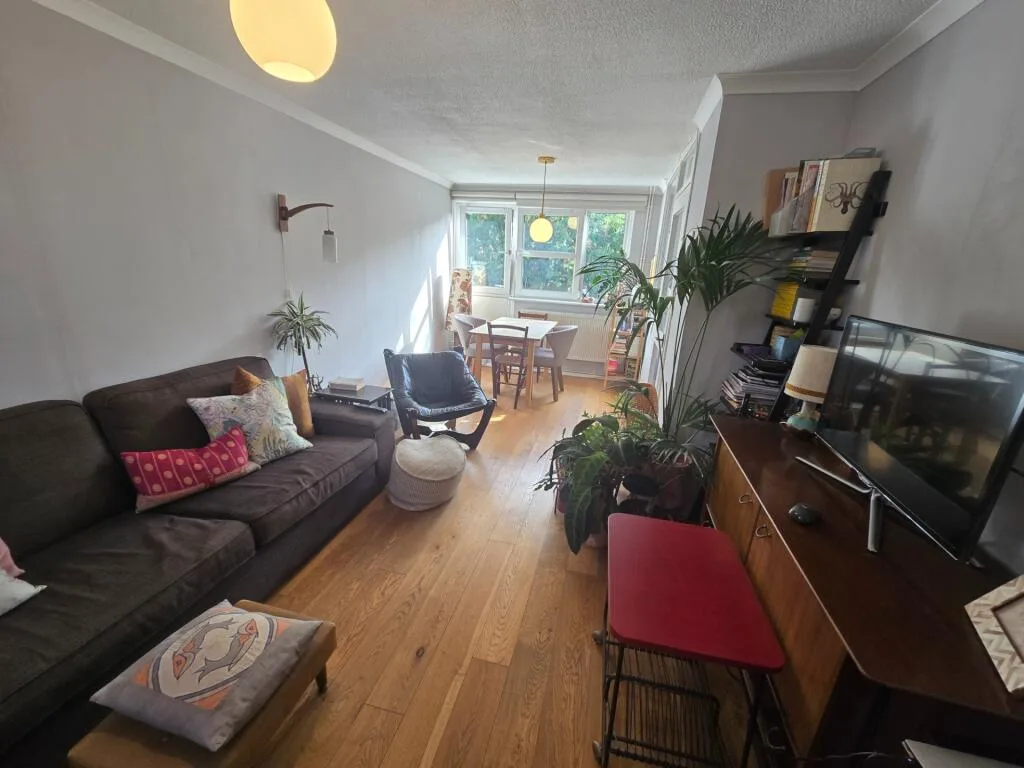 1 bedroom maisonette for rent