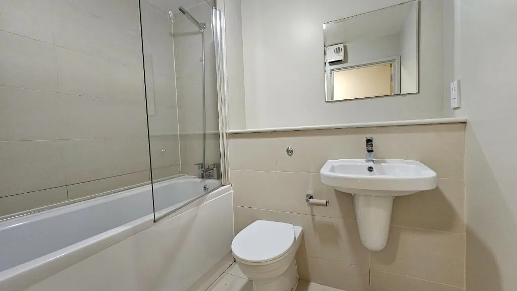 2 bedroom ground floor flat for rent