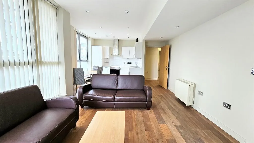 2 bedroom ground floor flat for rent