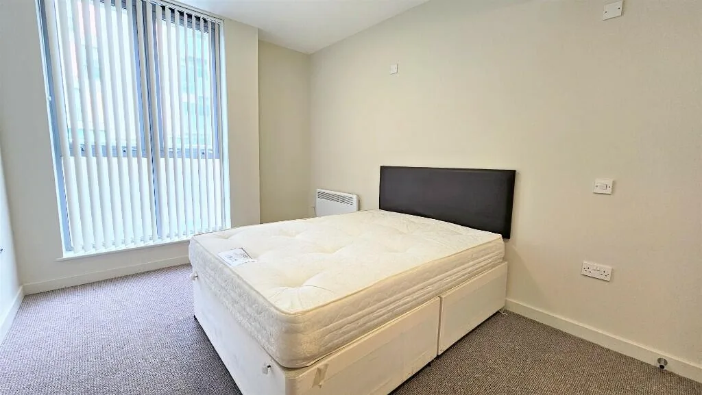 2 bedroom ground floor flat for rent