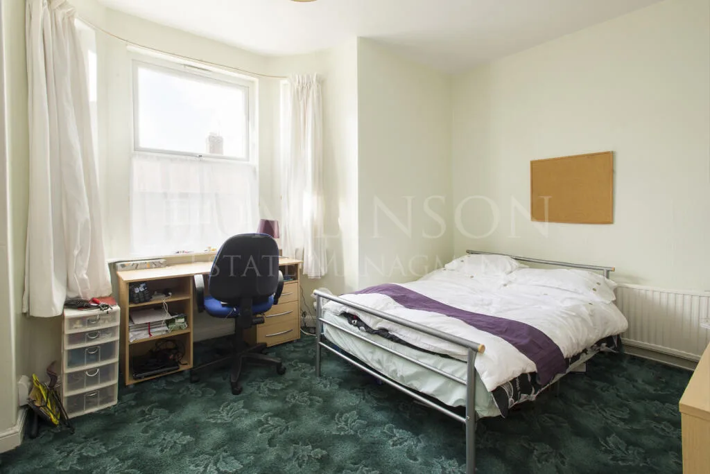 4 bedroom terraced house for rent