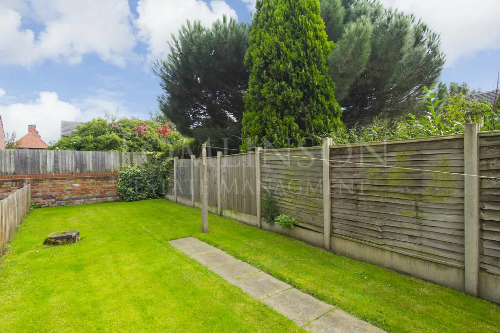 4 bedroom terraced house for rent