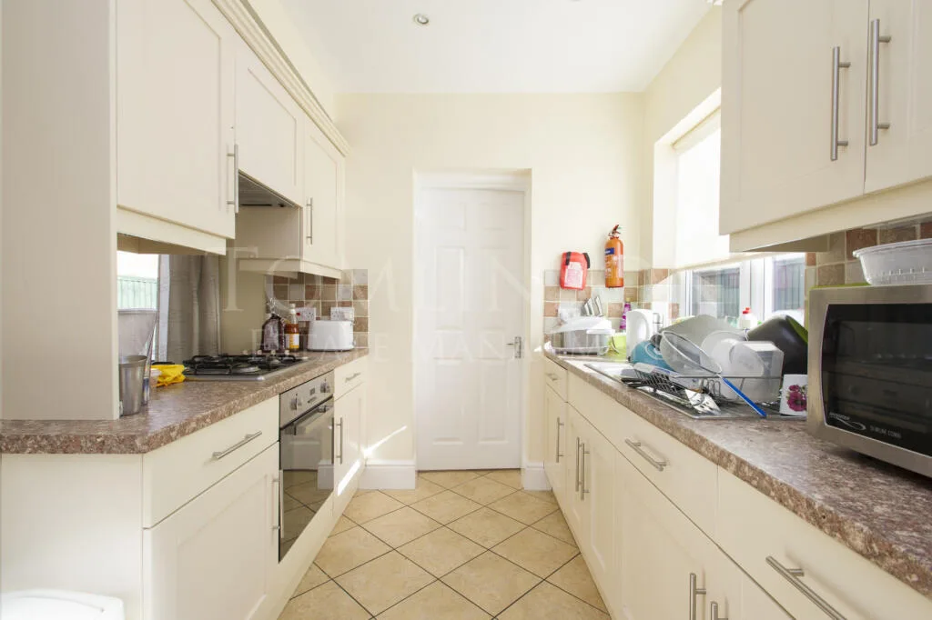 4 bedroom detached house for rent