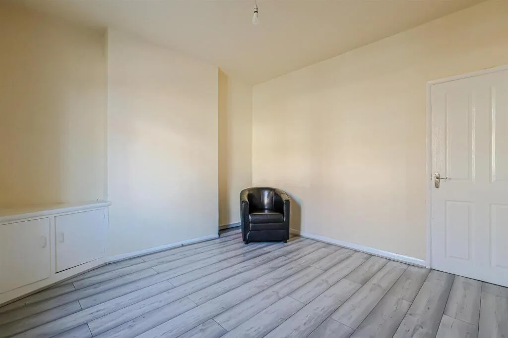 2 bedroom terraced house for rent