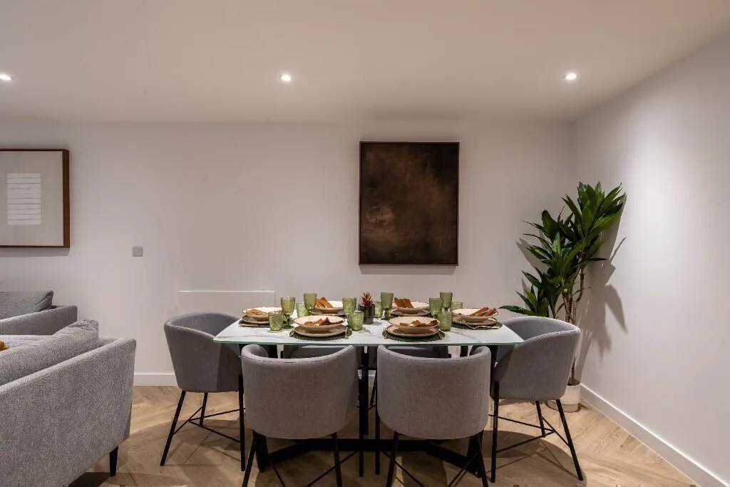 3 bedroom flat for rent