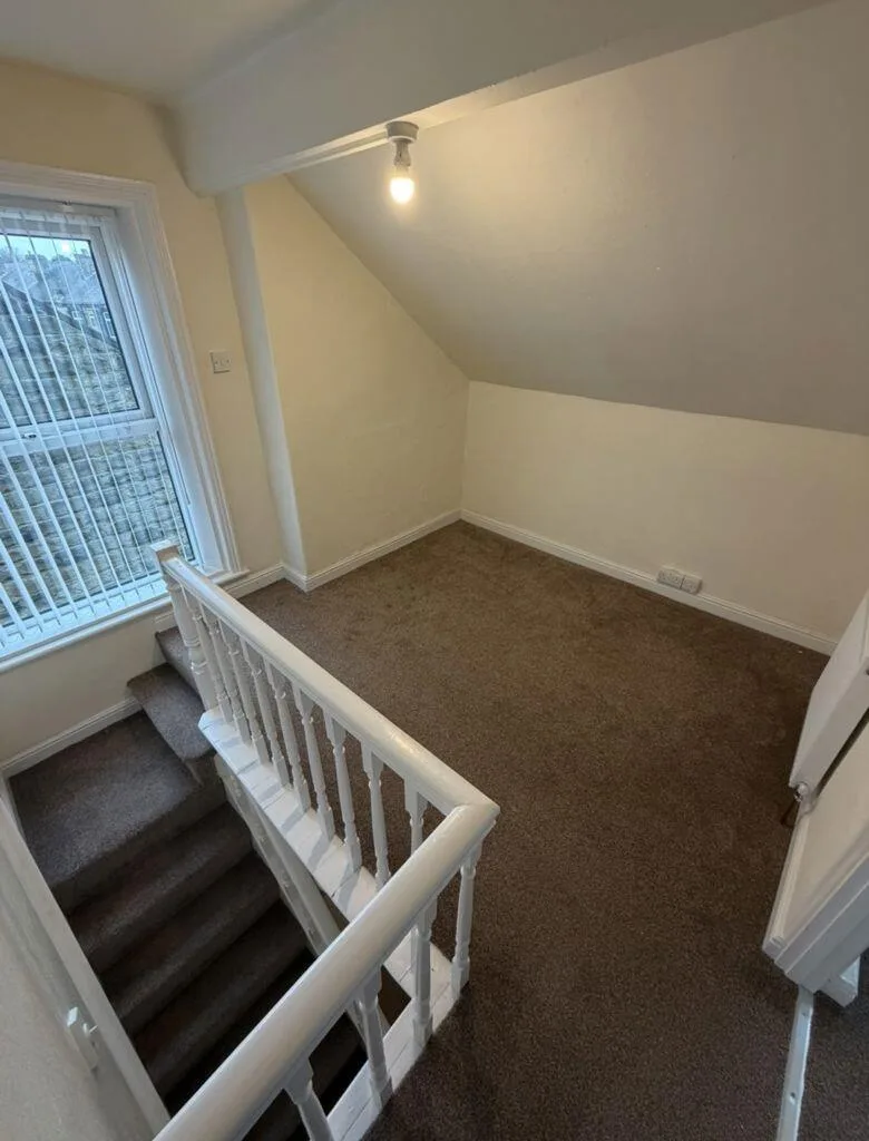 2 bedroom house for rent