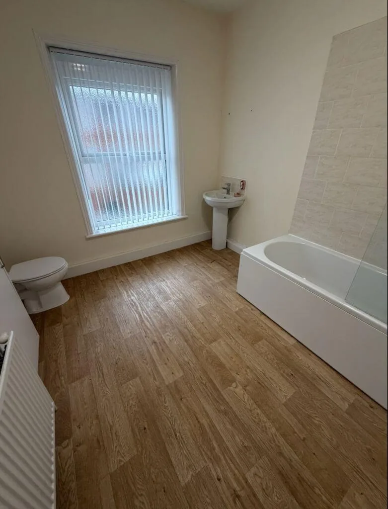 2 bedroom house for rent