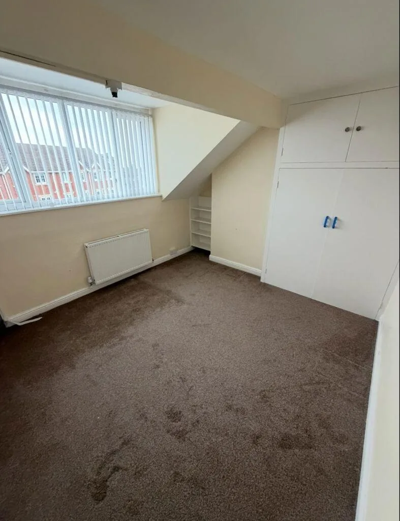 2 bedroom house for rent
