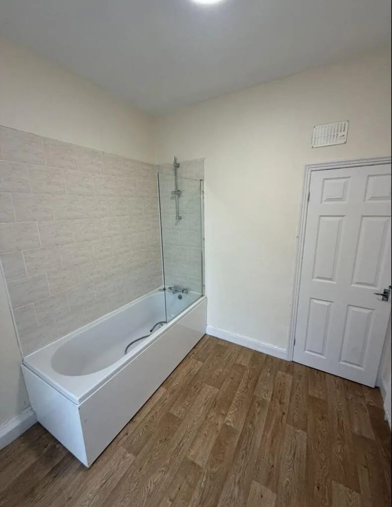 2 bedroom house for rent