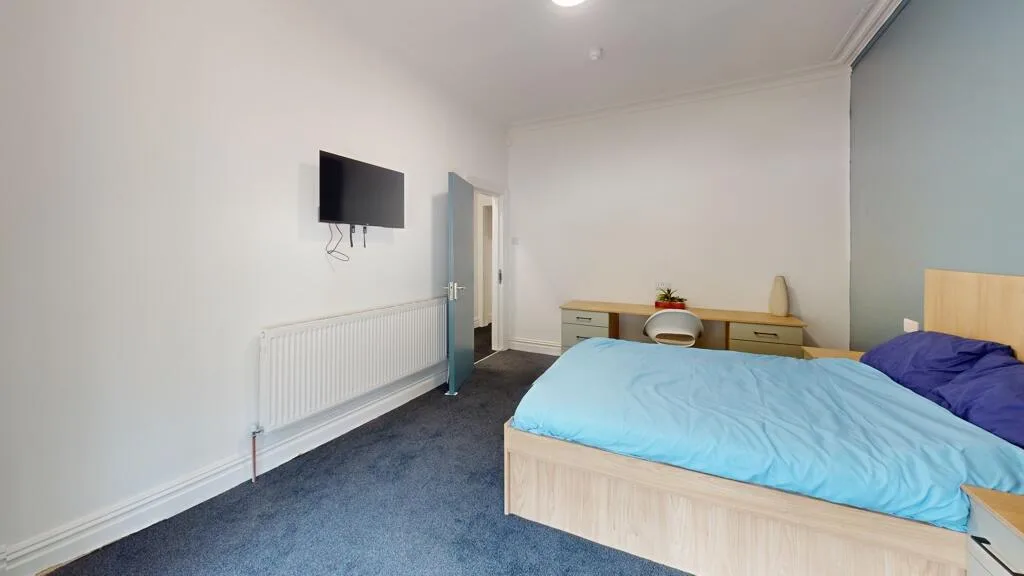 7 bedroom house for rent