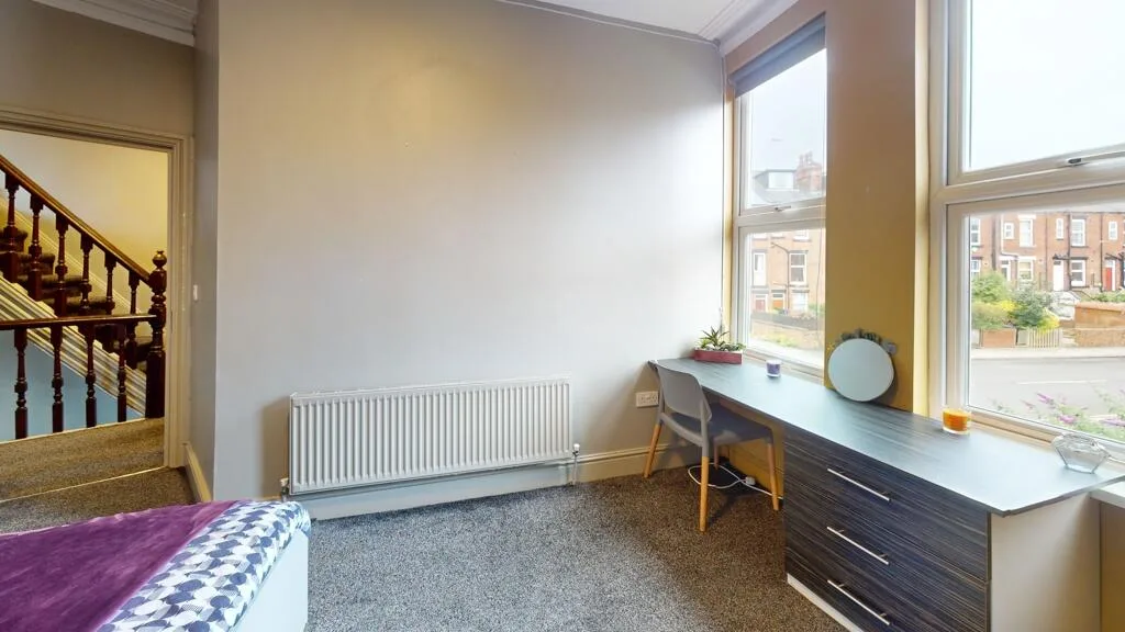 9 bedroom house for rent
