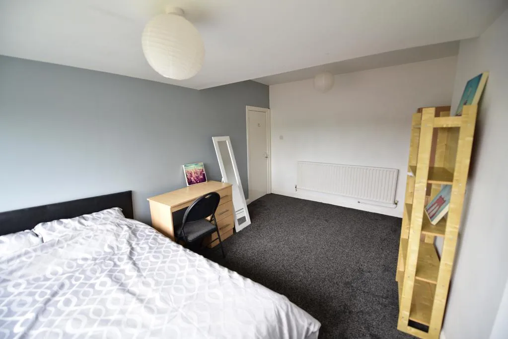 7 bedroom house for rent