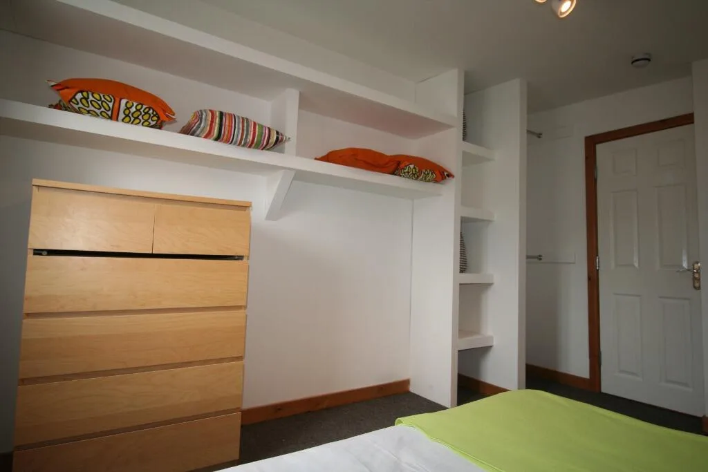 8 bedroom terraced house for rent
