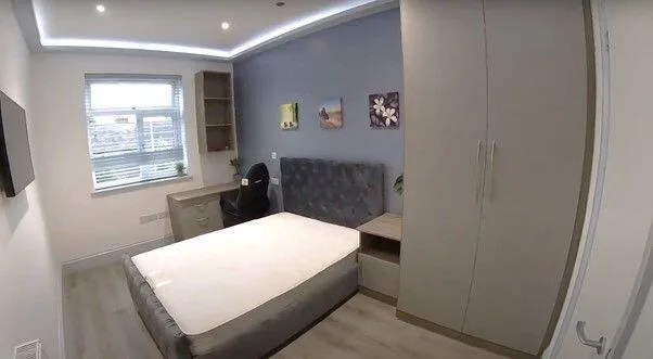 6 bedroom flat for rent