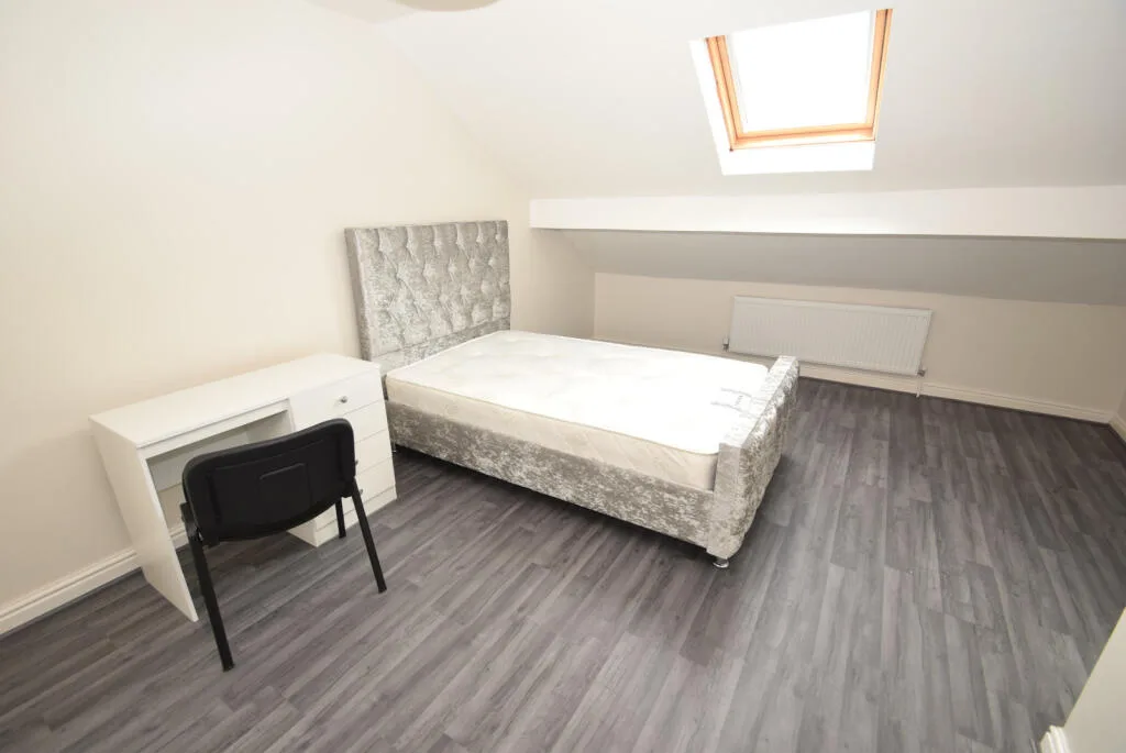 1 bedroom end of terrace house for rent
