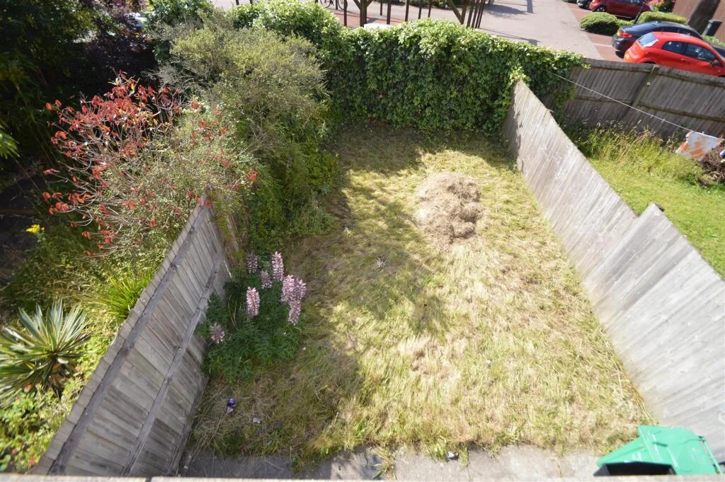 4 bedroom house for rent