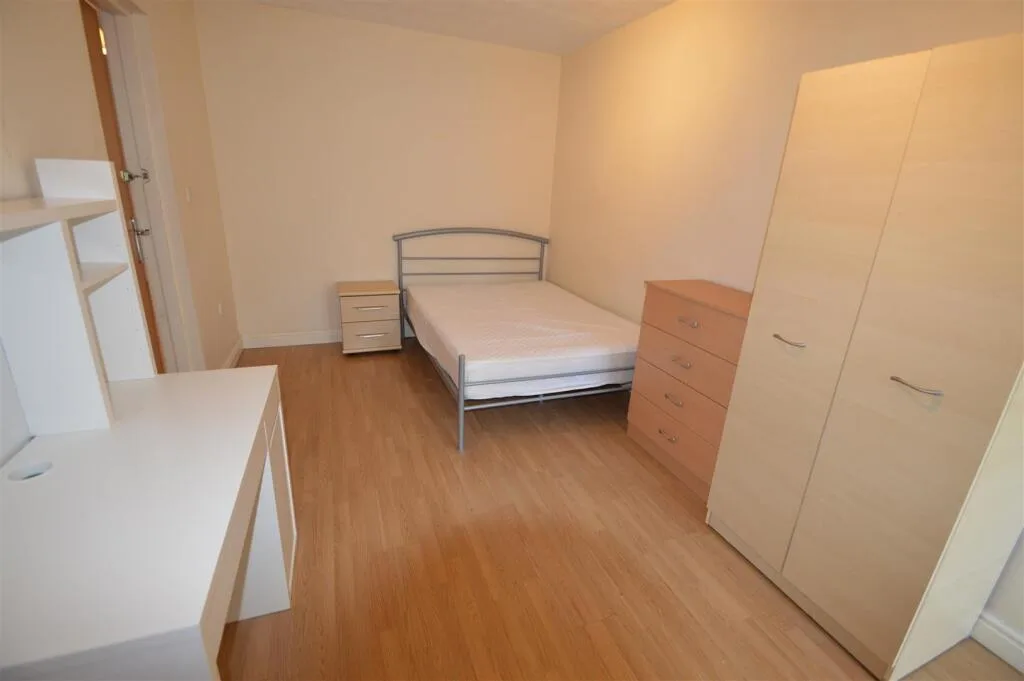 4 bedroom house for rent