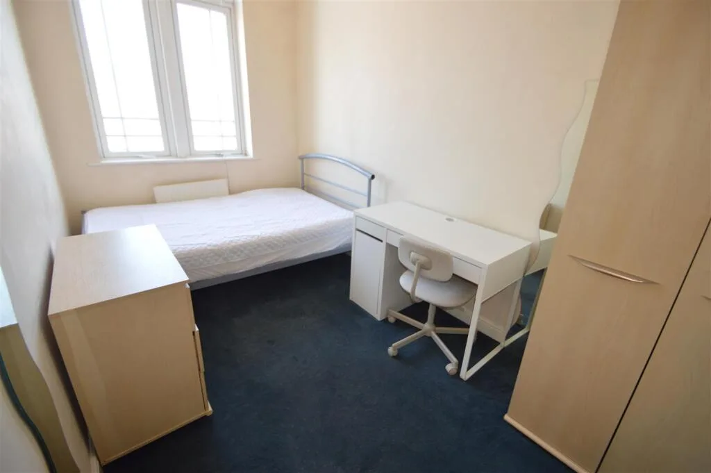 4 bedroom house for rent