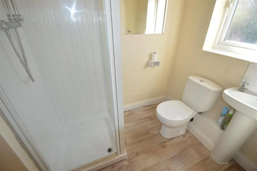 4 bedroom house for rent