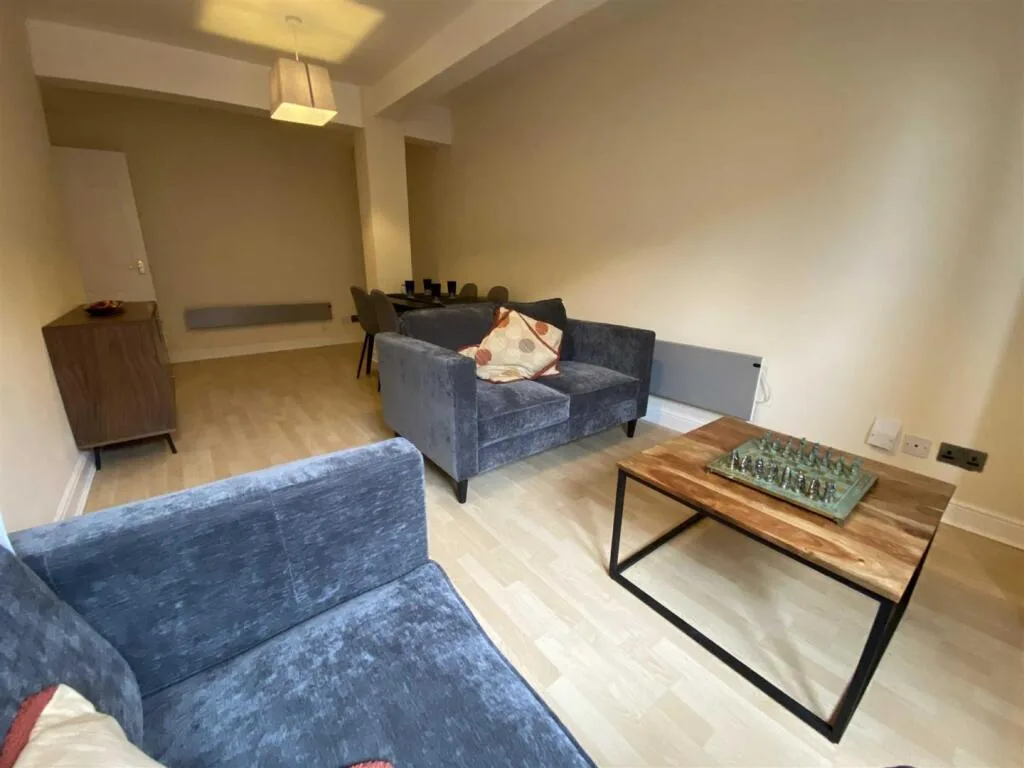 2 bedroom apartment for rent