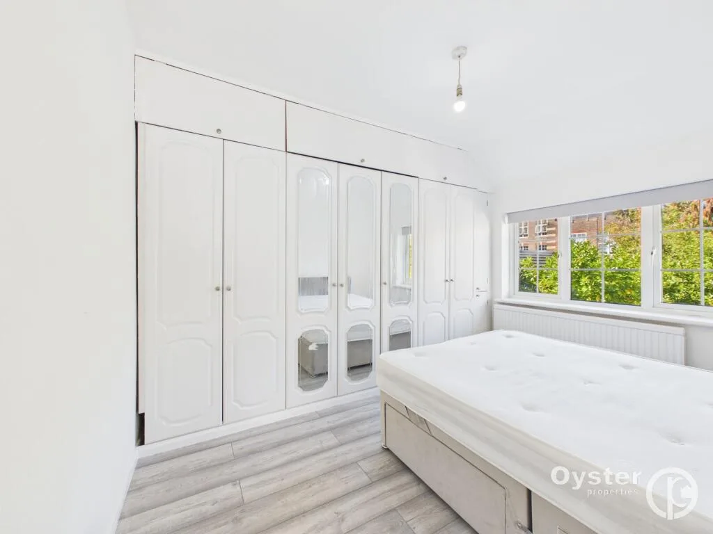 3 bedroom semi-detached house for rent