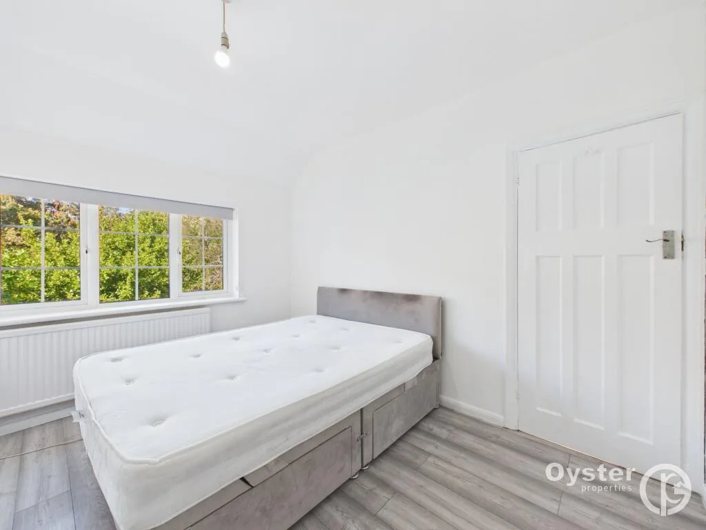 3 bedroom semi-detached house for rent