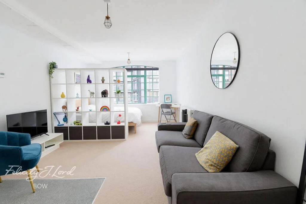 Studio flat for rent