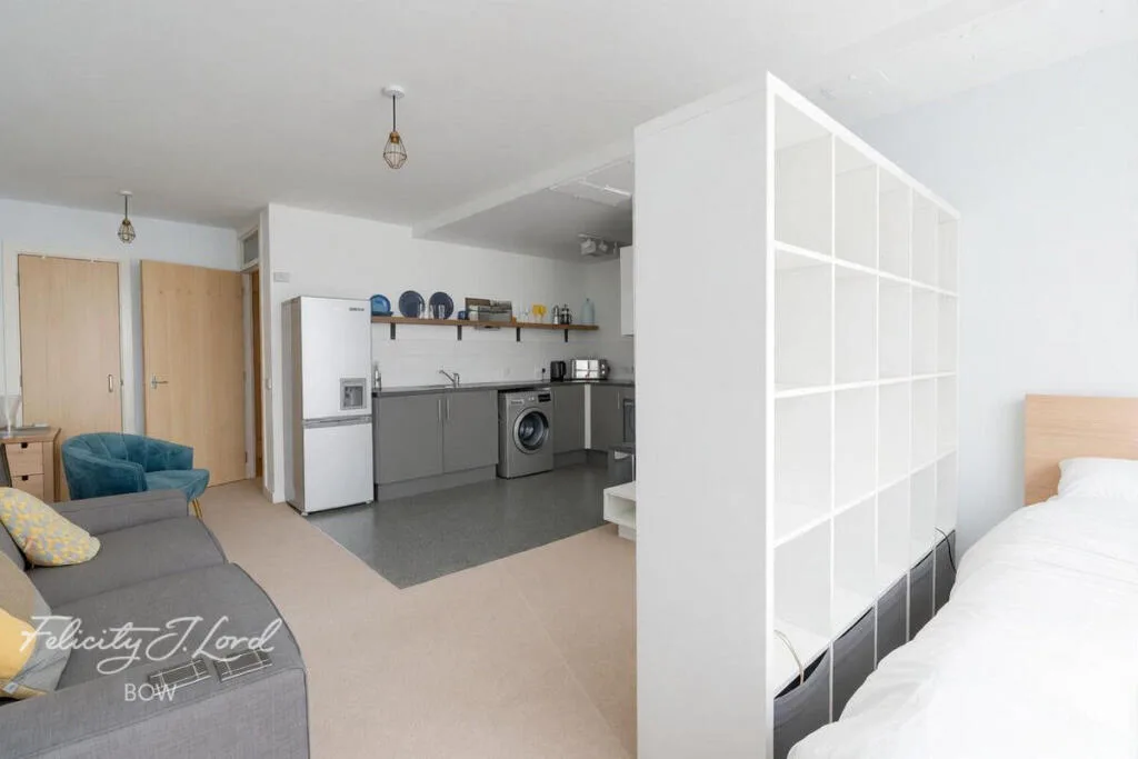 Studio flat for rent