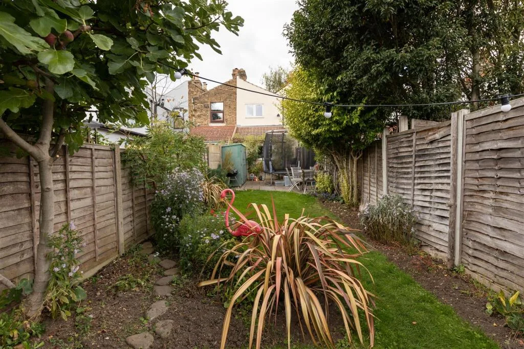 3 bedroom terraced house for rent