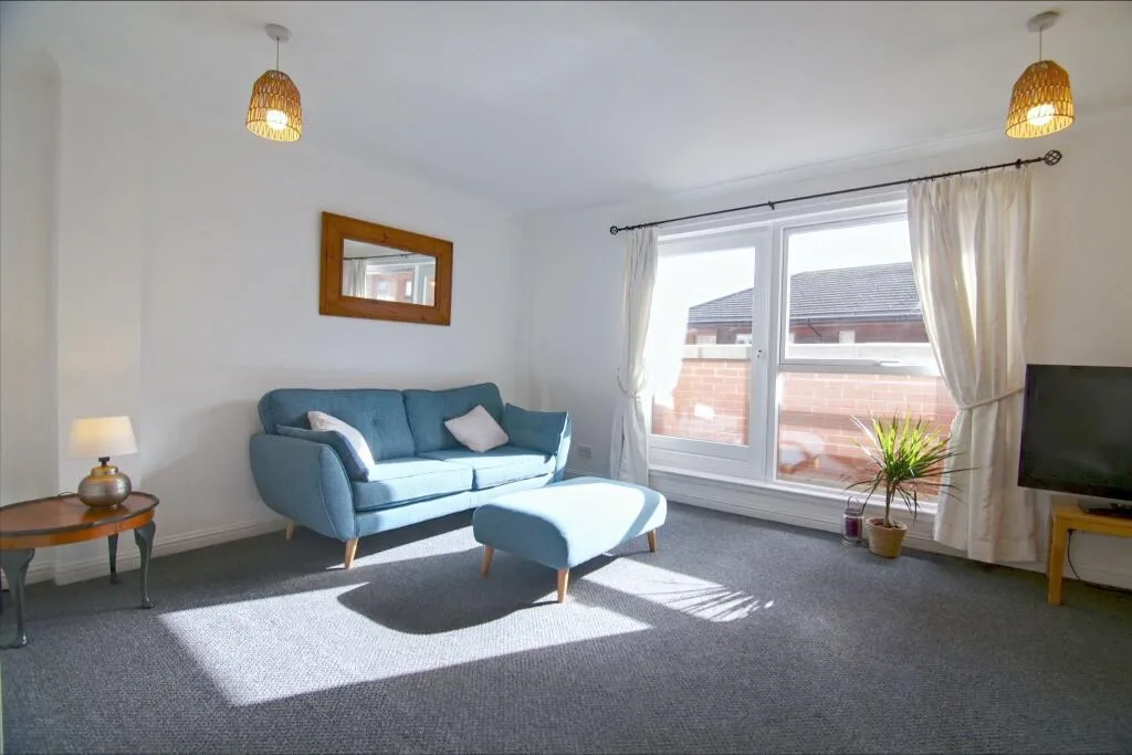 2 bedroom flat for rent
