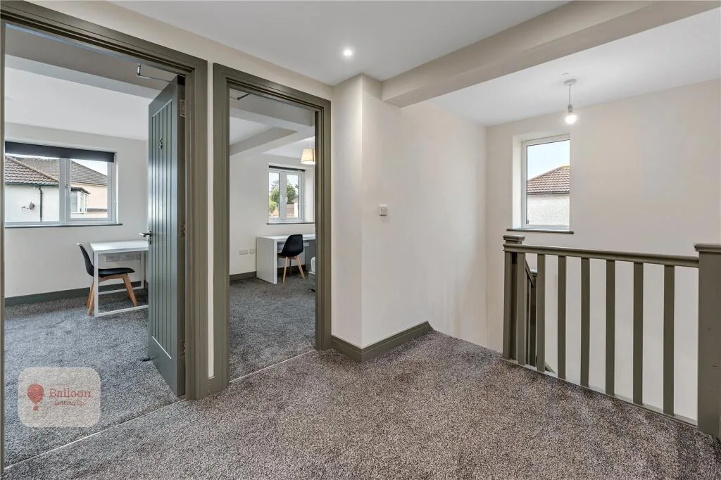 6 bedroom semi-detached house for rent