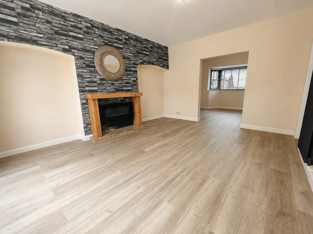 3 bedroom end of terrace house for rent