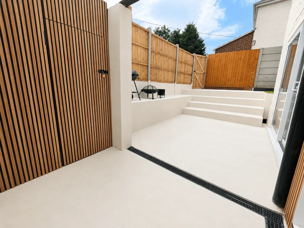 3 bedroom end of terrace house for rent