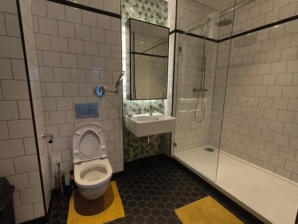 Studio flat for rent
