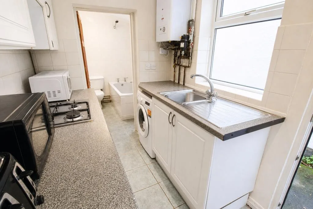 4 bedroom house for rent